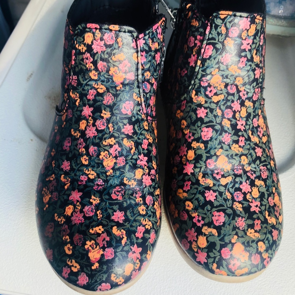 Oshkosh Girls Boots